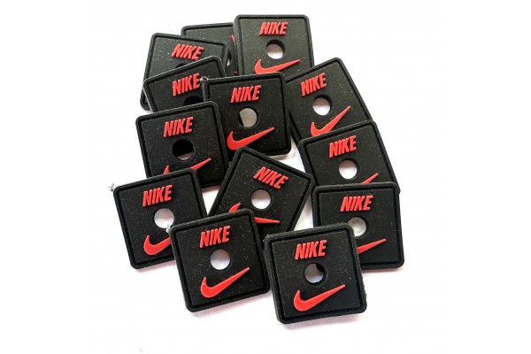 Нашивка Nike Черная